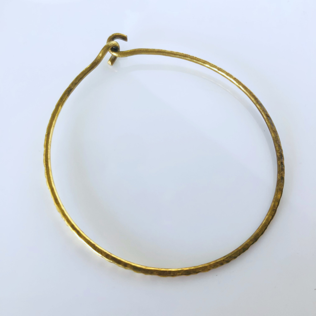 Textured Brass Bangle – Simple and Timeless