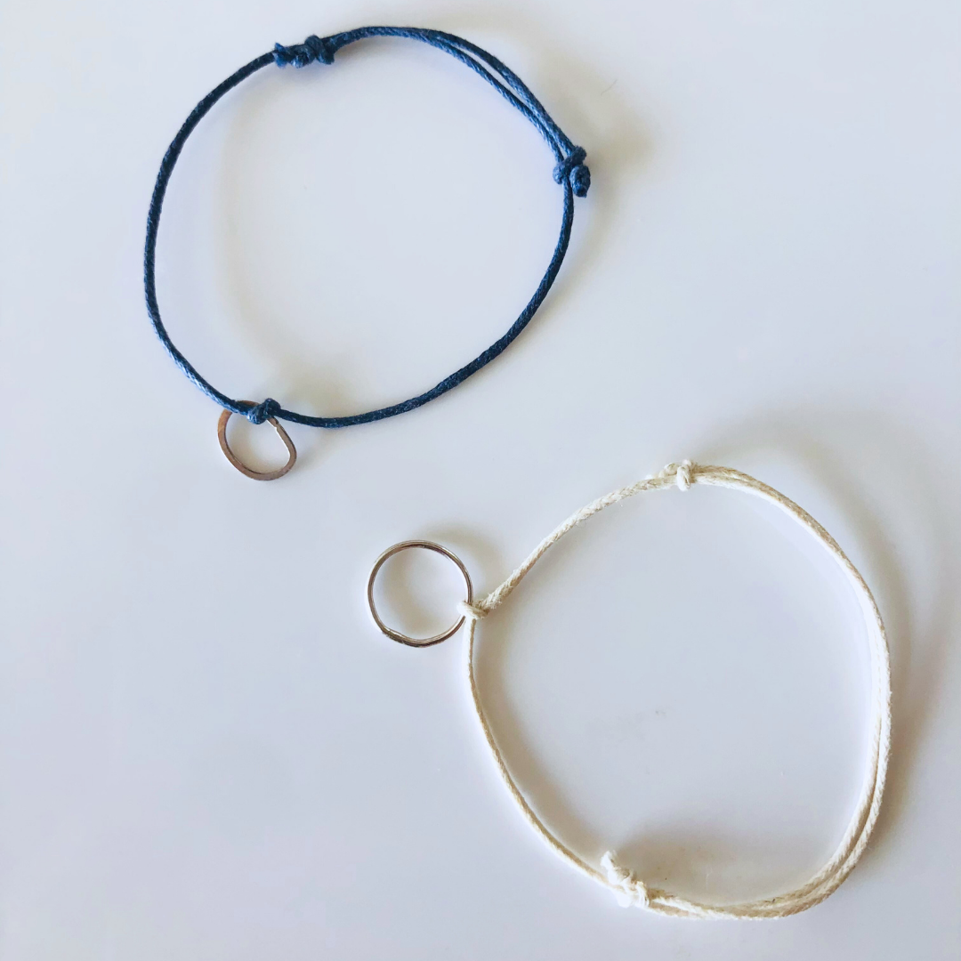 Simple friendship bracelet
