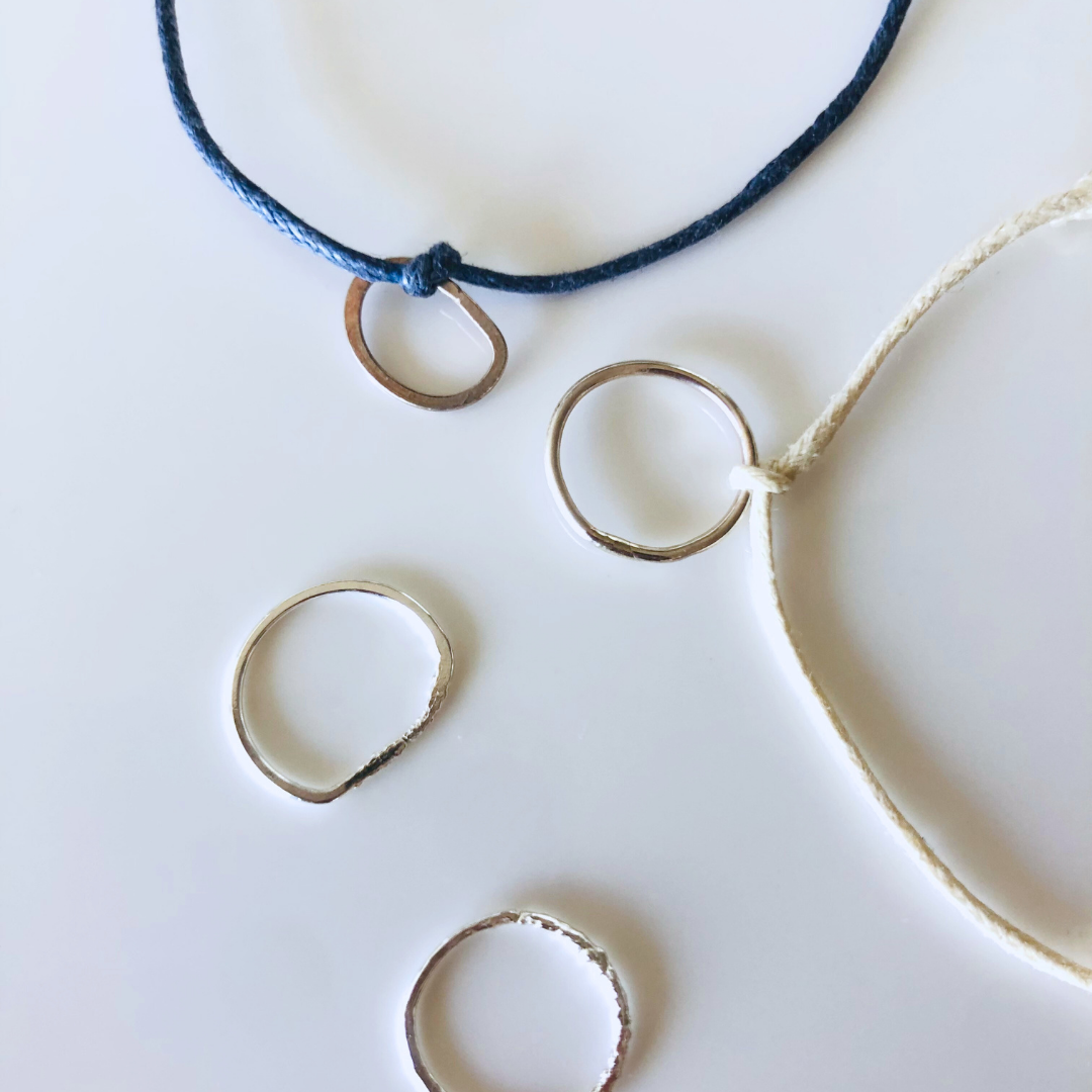 Simple friendship bracelet