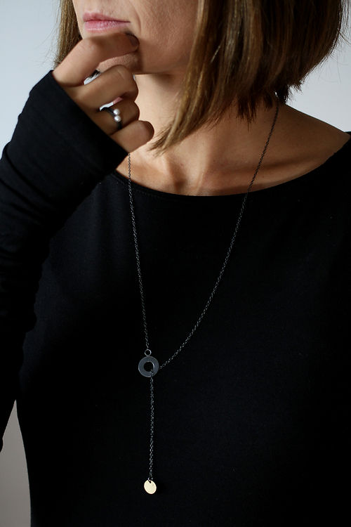 Minimalist Pull-Through Lariat Necklace with Dot