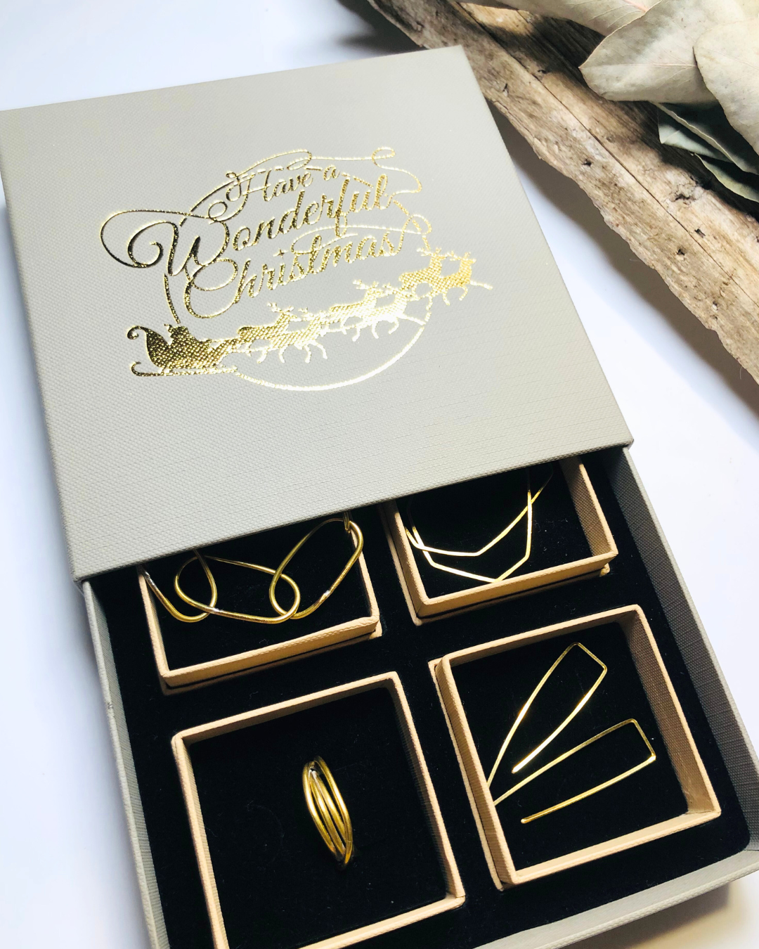 4 Moments of Joy - Jewellery Advent Collection